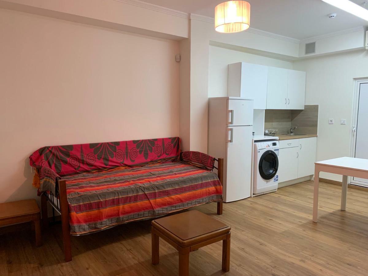 Just A 2Bd Central Apartment * Top Location * Athen Exterior foto